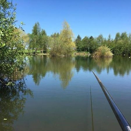 Elton Barn Fishery & Retreat Nottingham Ngoại thất bức ảnh