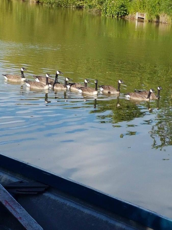 Elton Barn Fishery & Retreat Nottingham Ngoại thất bức ảnh