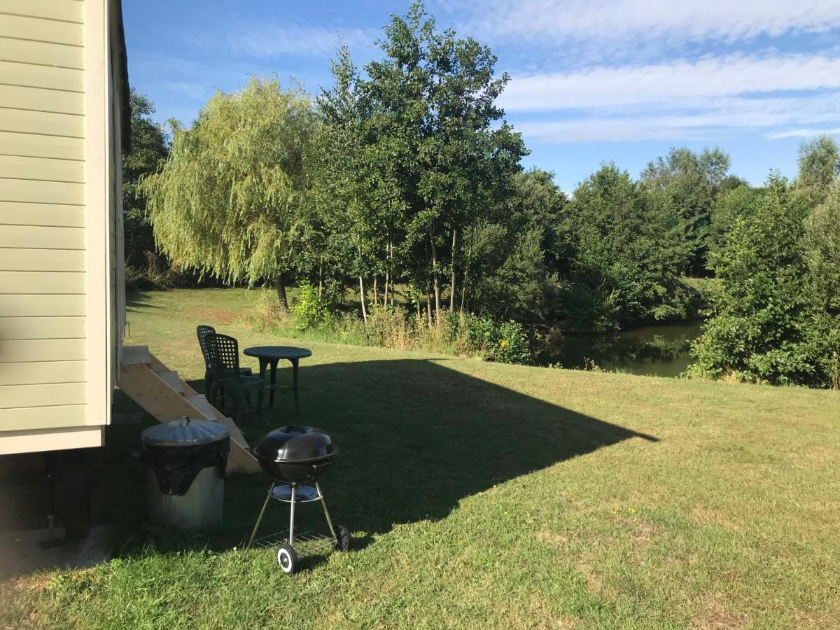 Elton Barn Fishery & Retreat Nottingham Ngoại thất bức ảnh