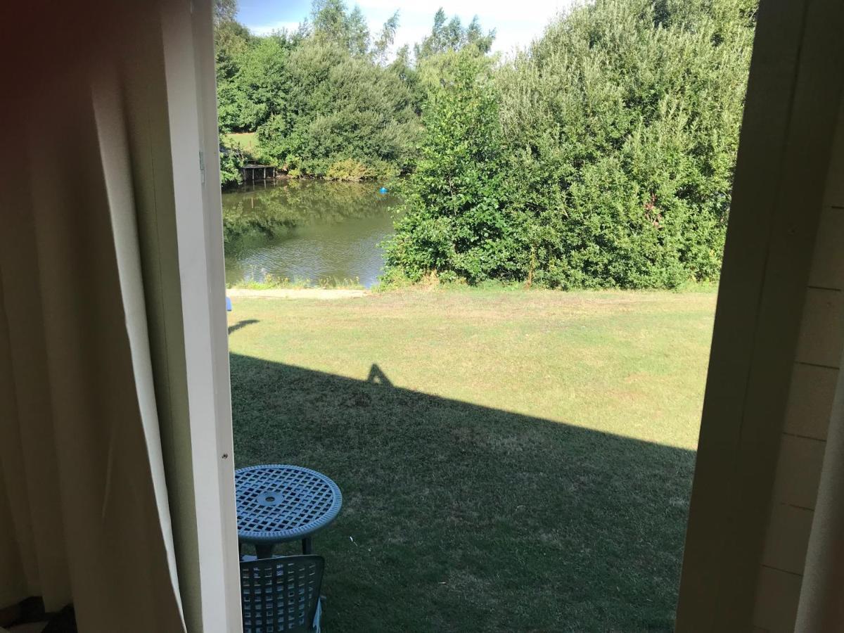 Elton Barn Fishery & Retreat Nottingham Ngoại thất bức ảnh